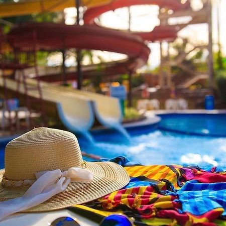 Hotel Golden Dolphin Com Cafe Da Manha! Piscinas 24H Caldas Novas Εξωτερικό φωτογραφία