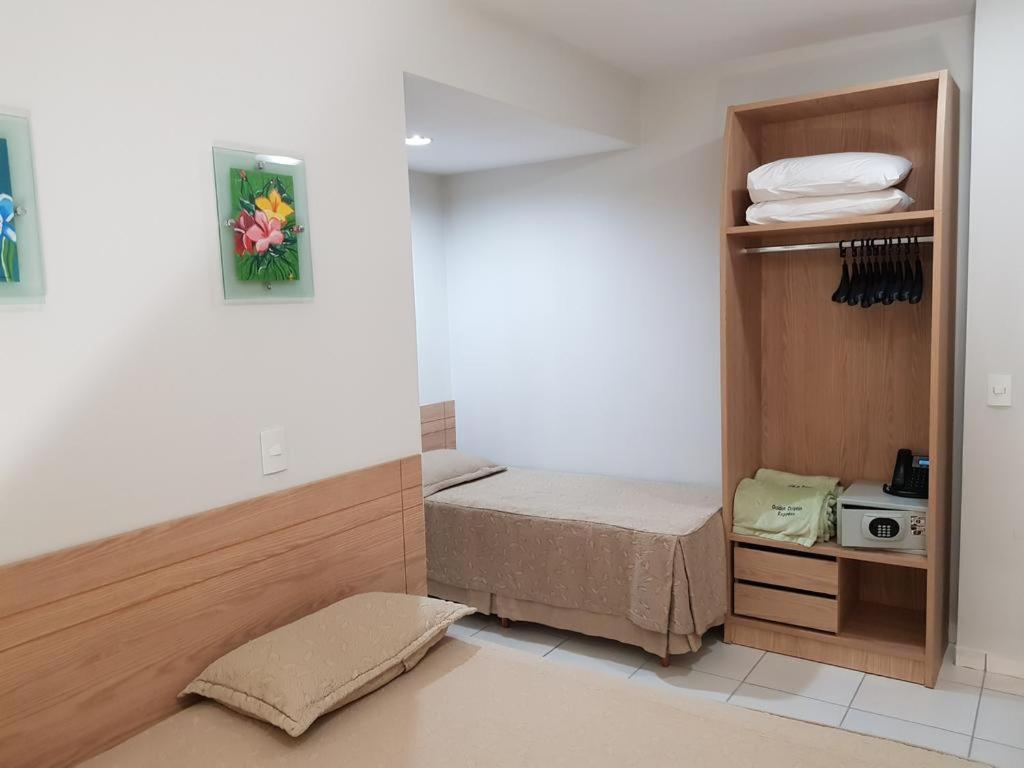 Hotel Golden Dolphin Com Cafe Da Manha! Piscinas 24H Caldas Novas Εξωτερικό φωτογραφία